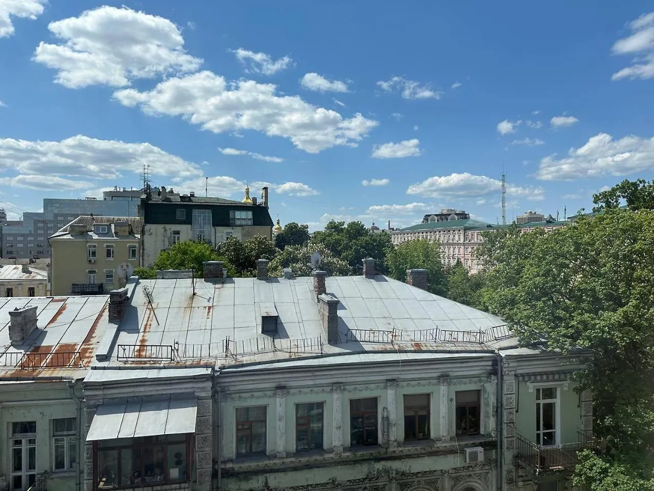 公寓 基輔Світло Є! Історичний Центр!公寓