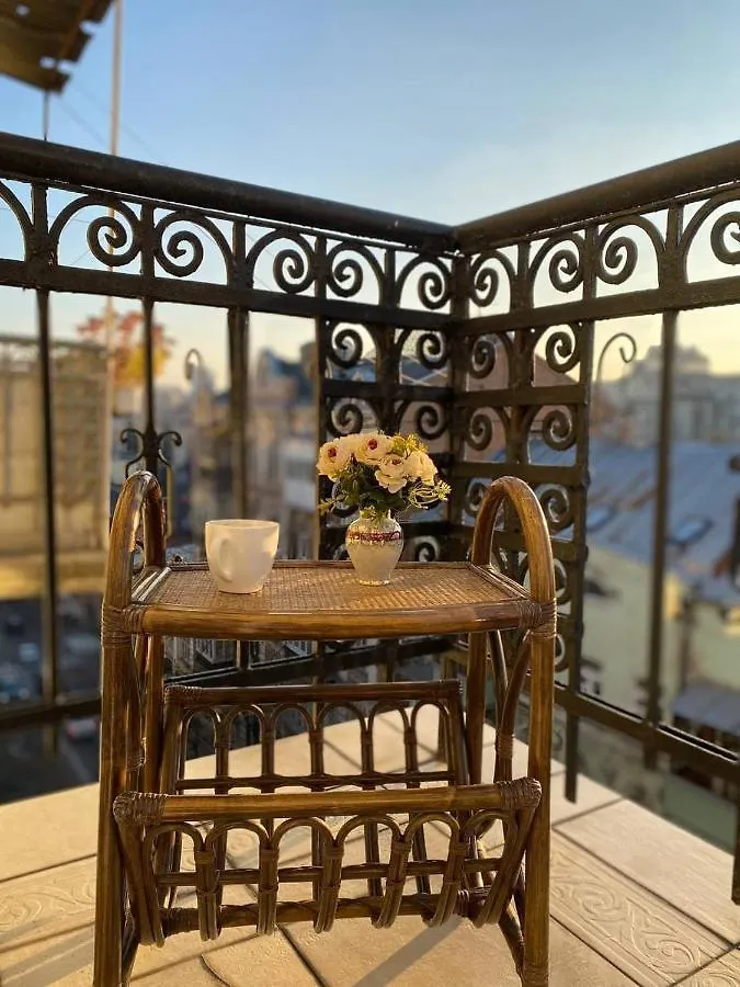 Світло Є! Історичний Центр! Appartement Kiev 0*,